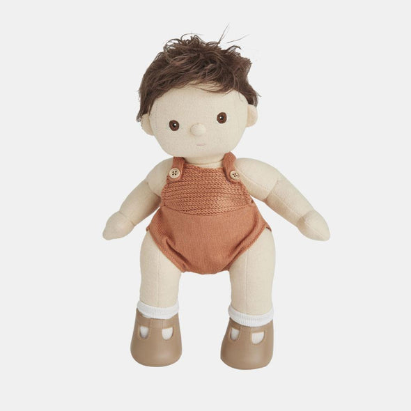 Peanut is an adorable snuggly handcrafted children's Dinkum Doll from Olli Ella. The Dinkum Dolls are fully movable and hypoallergenic. Made from the softest cotton, Peanut is wearing a rust coloured romper and adorable booties. Suitable for children 3 years and up. Dottie and Bee - Olney, Buckinghamshire