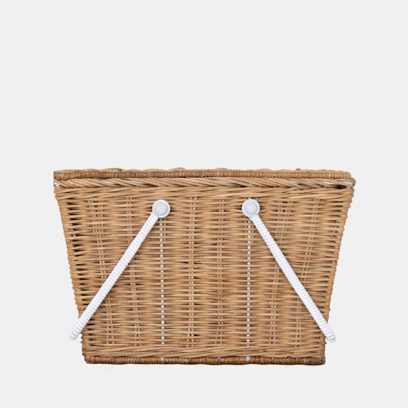 The perfect accessory for parent and child, this beautiful rattan picnic basket from Olli Ella is a must have item for imaginative playtime. The handwoven basket is the perfect accessory for your child to store their favourite playtime items. With a flippable lid, the basket doubles up as a place for your groceries. Dottie and Bee - Olney, Buckinghamshire